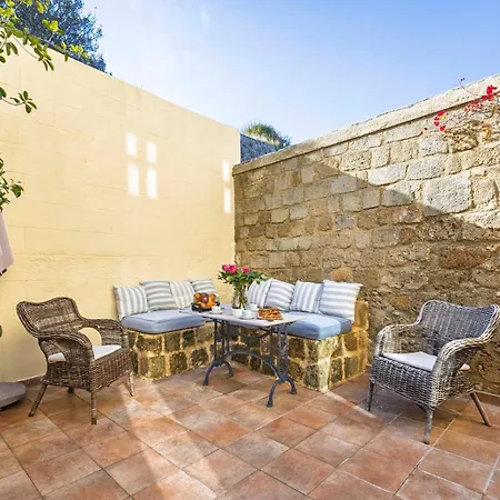 Maison Roxanne & Maisonette In Medieval By Rhodes4vacation